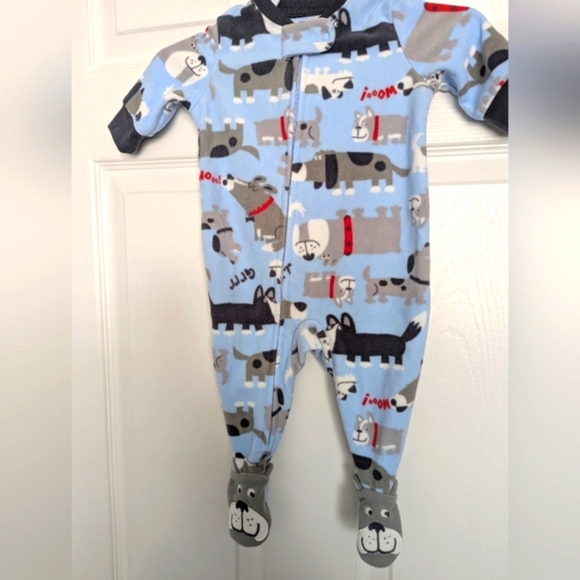 Carter's (Size 3 Months) Footed Fleece Sleepers/Pyjamas With Full Front Zipper - Picture 5 of 15